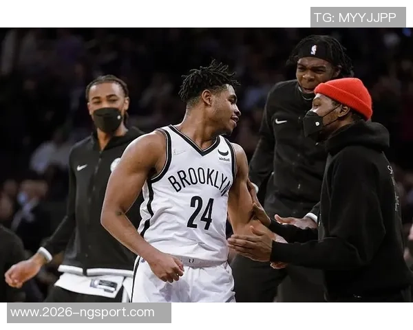 西索科状态火热10投7中三分命中率高达71贡献19分1板2助助力球队胜利