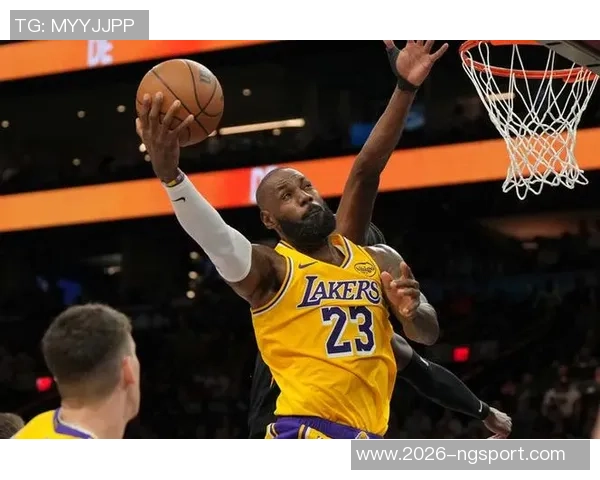 詹姆斯坦言太阳防守强势导致我们频繁失误快攻失分严重 詹姆斯坦言太阳防守强势导致我们频繁失误快攻失分严重