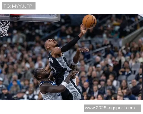 光头组合再展风采文班亚马与凯尔登联手砍下59分投篮命中率超五成